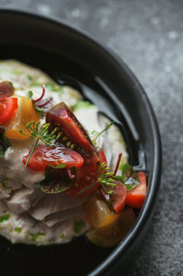 Pollo tonnato (курица с соусом из тунца) от Виктора Титова